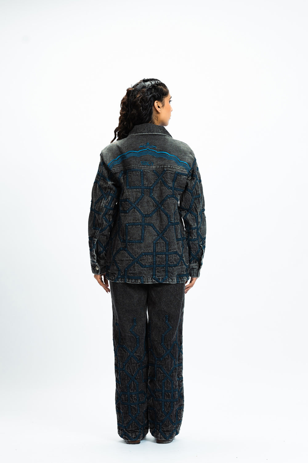 JHROKHA DENIM JEANS