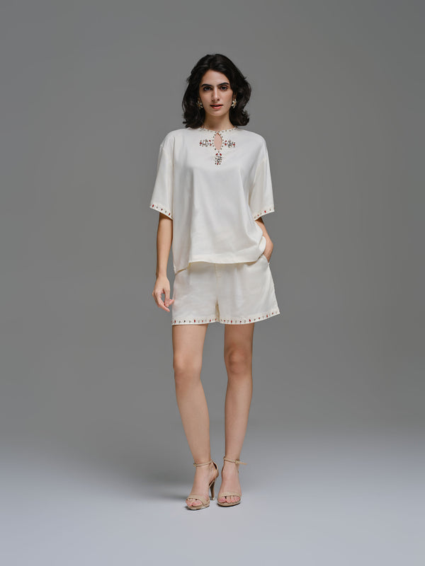 SUKOON CO-ORD SET ( TOP & SHORTS)