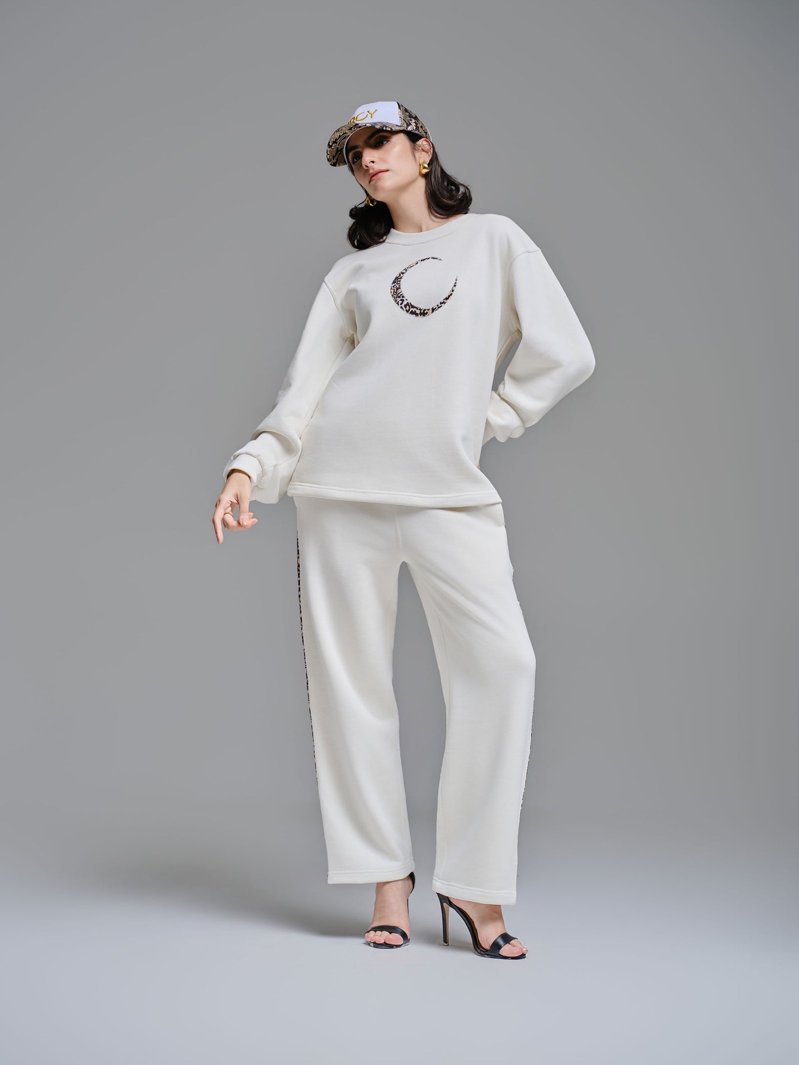 LUNAR SWEATPANTS