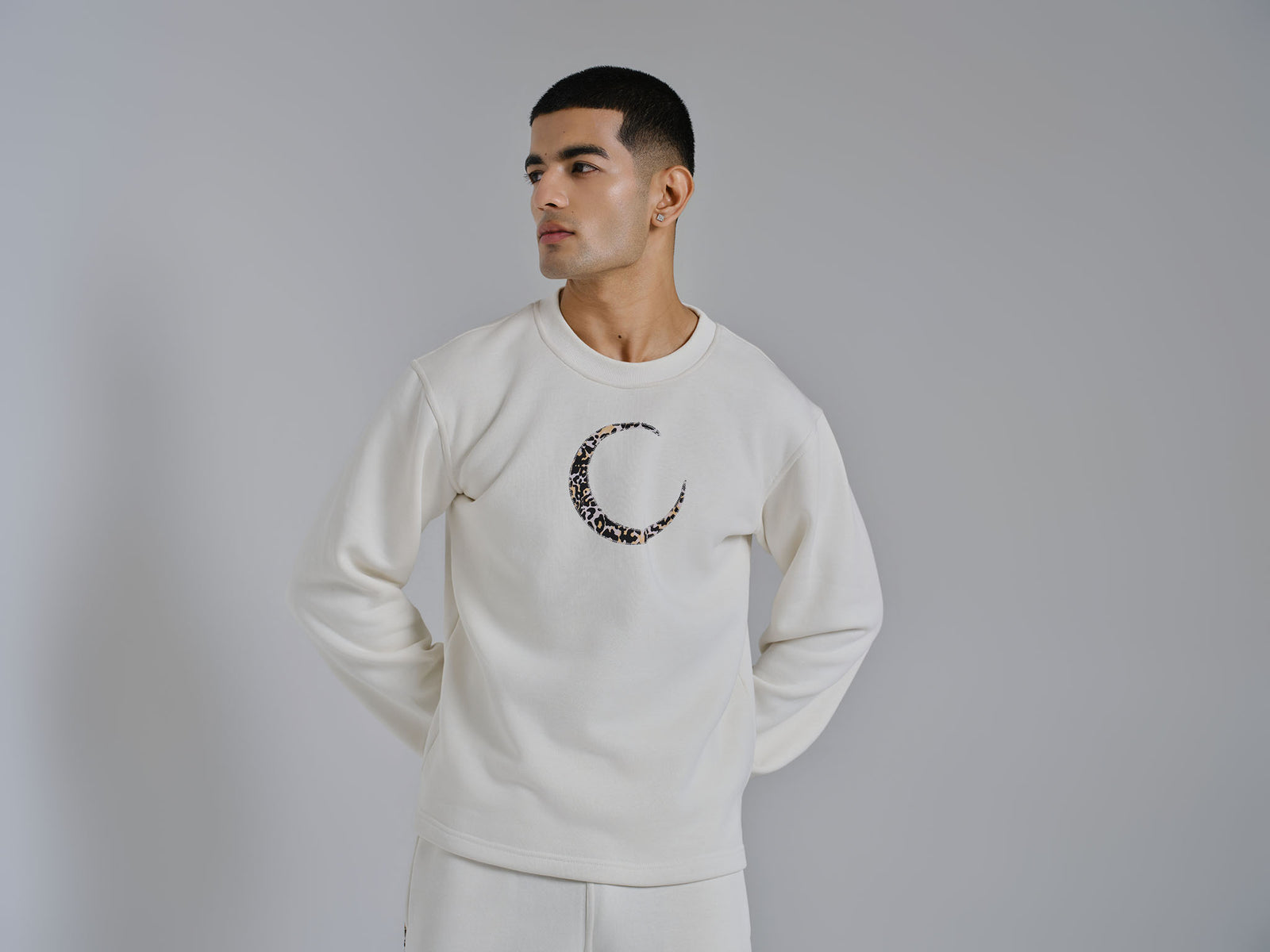 LUNAR SWEATSHIRT