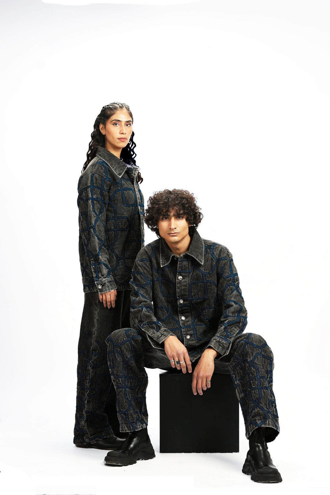 JHROKHA DENIM JEANS